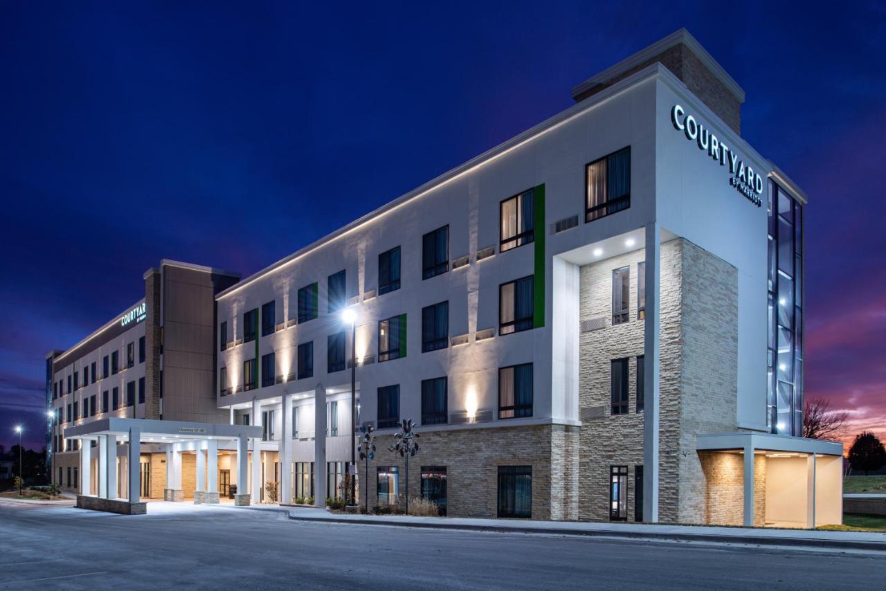 Courtyard Kansas City Олейте Екстер'єр фото
